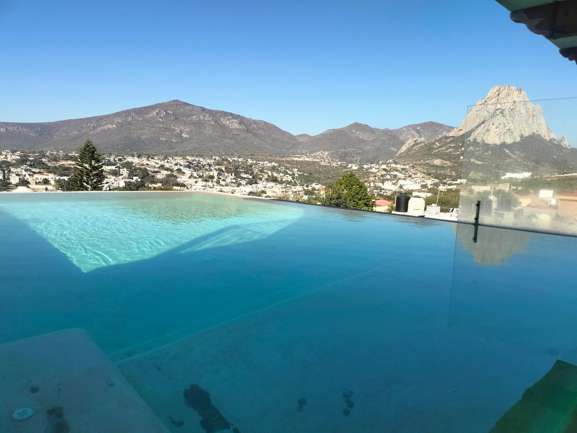 Hotel Villa Penasco Bernal Eksteriør bilde